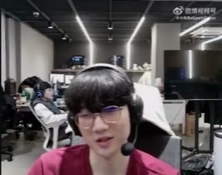 很多男粉想和你交往！Viper：不要说这种话啦，我不是那种取向